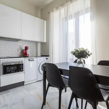 Апартаменты Lalasuites Corredera *