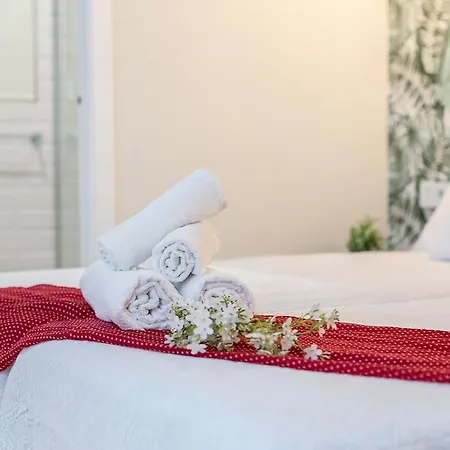 Lalasuites Corredera